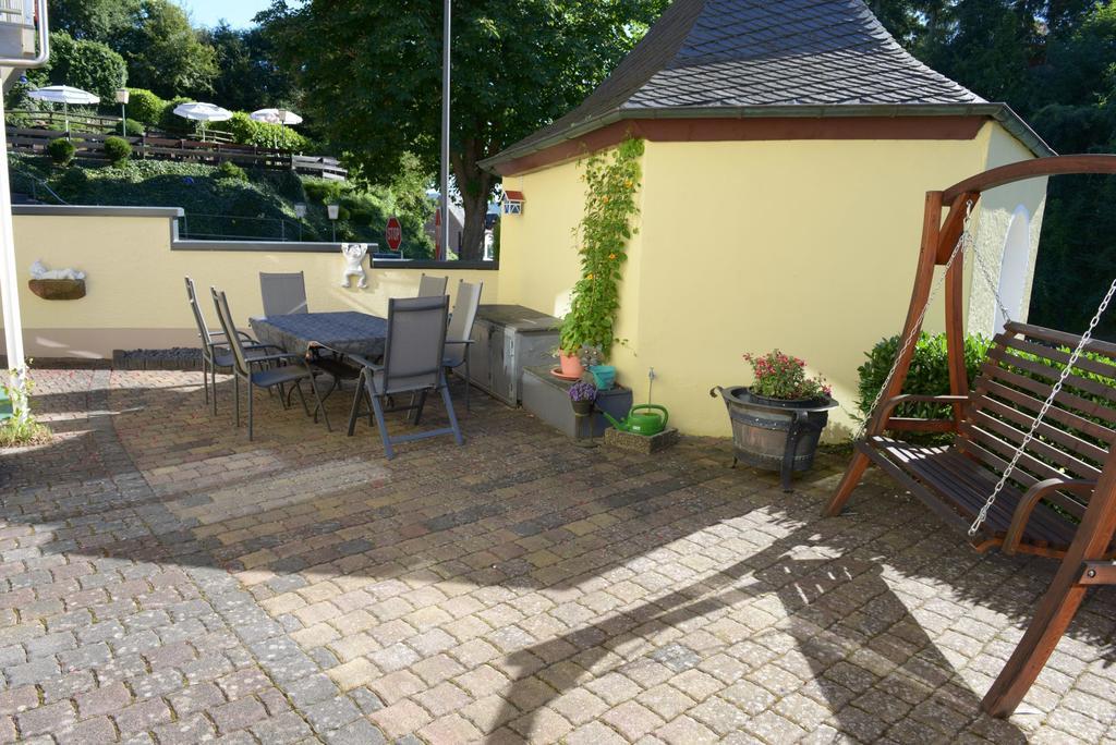 Gästehaus Petra Ürzig Exterior foto